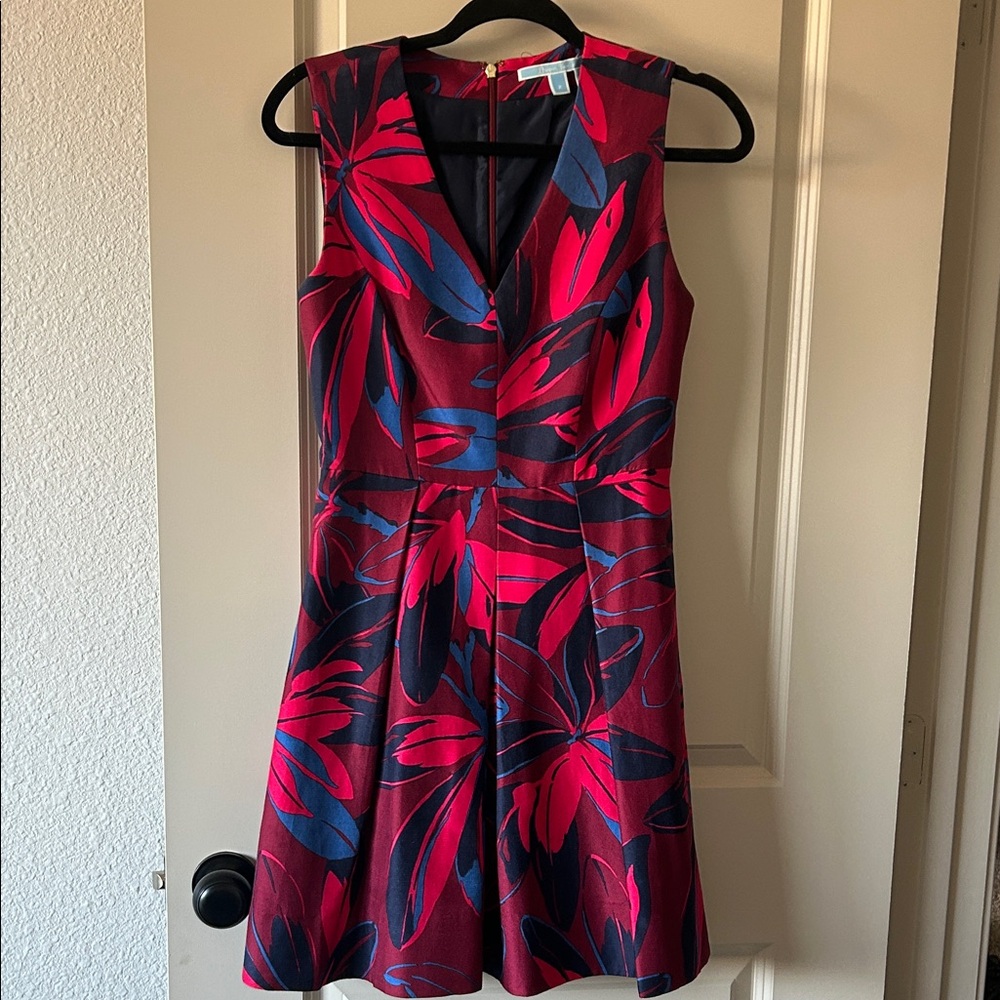 Stunning floral Sleeveless Dress - Red and Blue